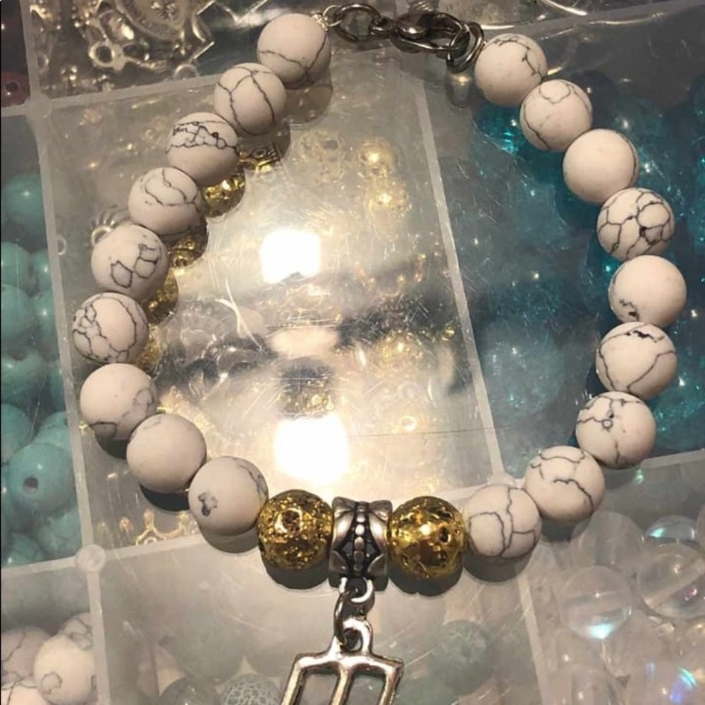 Pulseras hechas a mano con piedras naturales - Picture 12 of 16